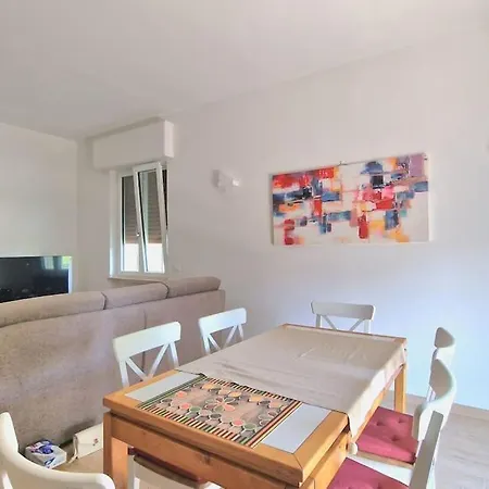 S.benedetto Terrace شقة بسكييرا ديل غاردا