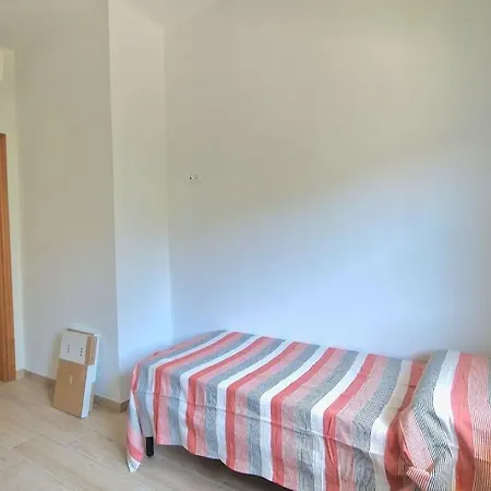 S.benedetto Terrace بسكييرا ديل غاردا